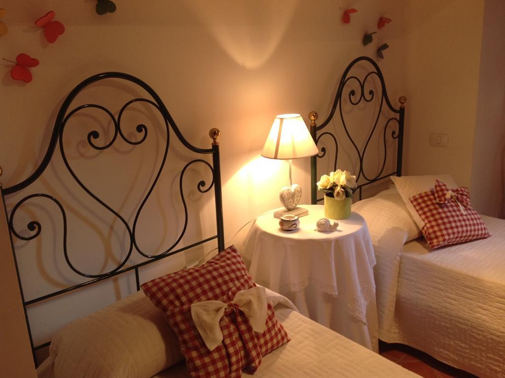 Appartamento Michelangeli-Private Parking Orvieto Room photo