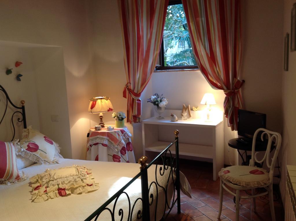 Appartamento Michelangeli-Private Parking Orvieto Room photo